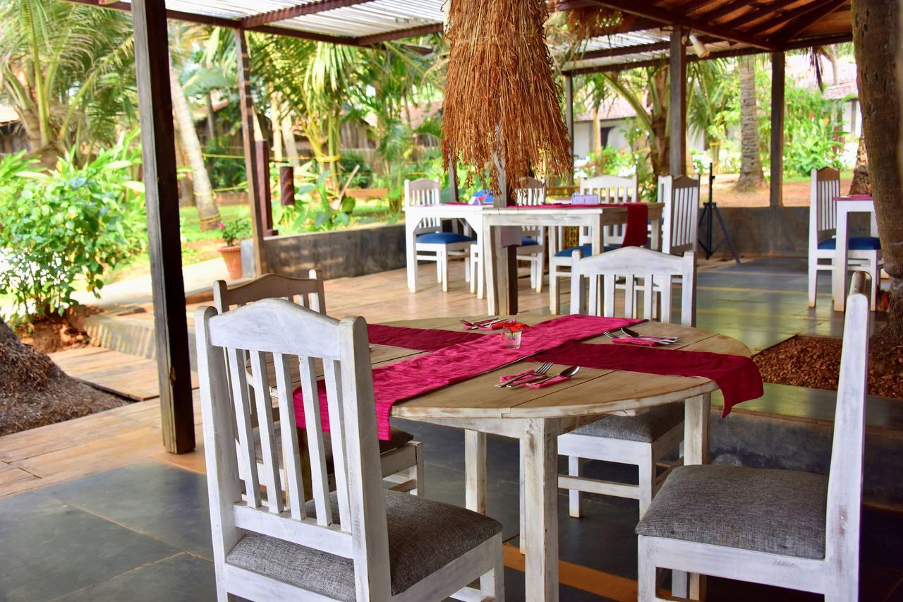 Leela Cottages Morjim Exterior photo
