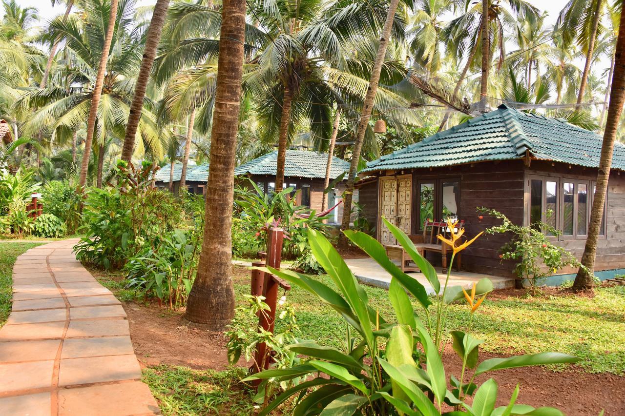 Leela Cottages Morjim Exterior photo