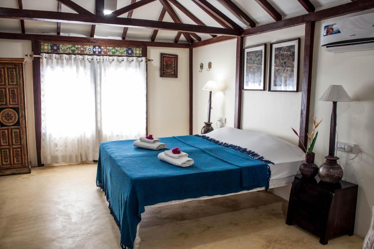 Leela Cottages Morjim Exterior photo